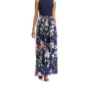 Women’s Chaps maxi dress size 4 NWOT